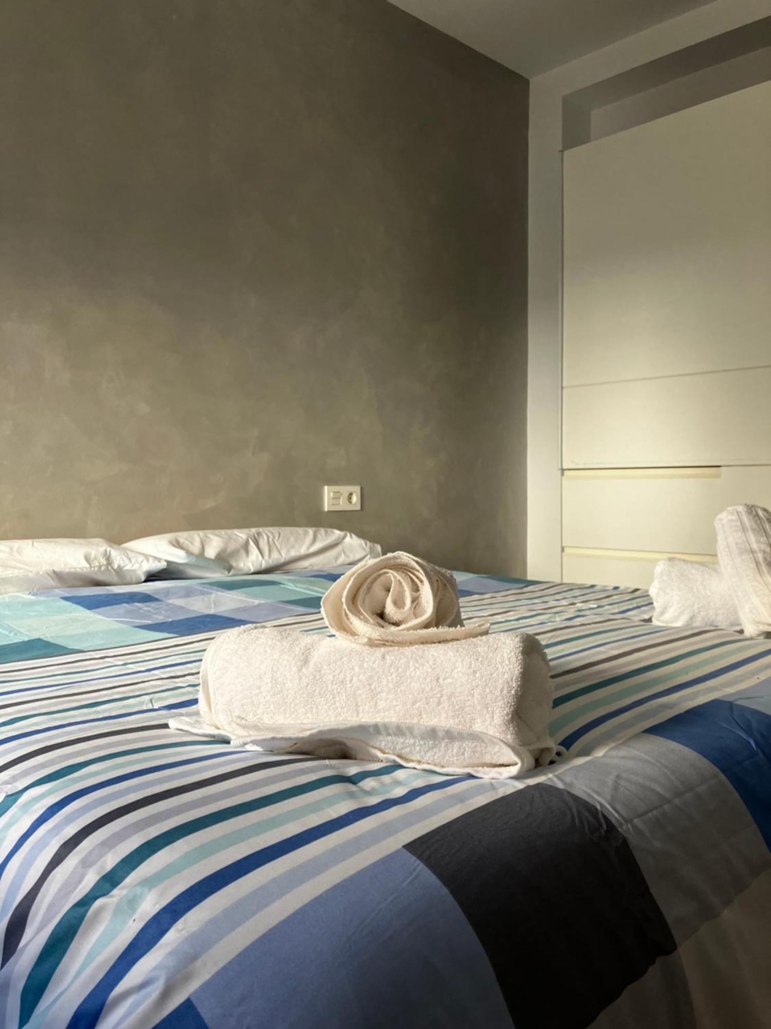 Apartamento En Camino De Ronda De Dos Habitaciones Y Salon Grenade Extérieur photo